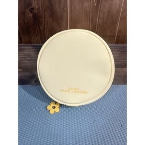 NEW Marc Jacobs Fragrances DAISY Yellow Round Bag Cosmetics Makeup Pouch Clutch